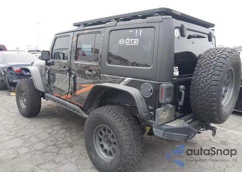 2016 Jeep Wrangler Unlimited Sport z USA, uszkodzony, nr VIN 1C4BJWDG0GL117702